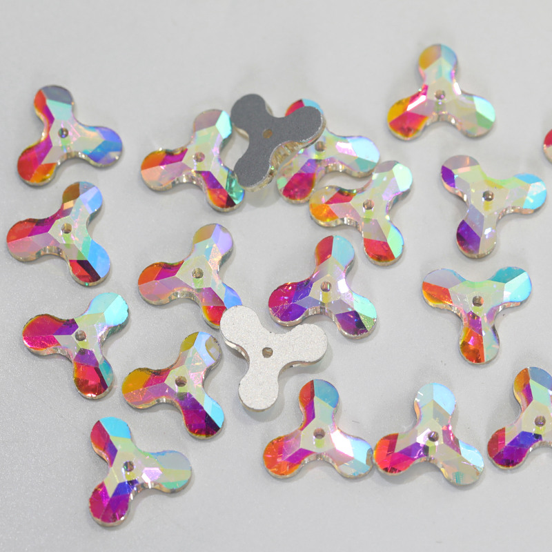 El vidrio trasero plano de la calidad del AAA cose en el diamante artificial para la ropa de la danza